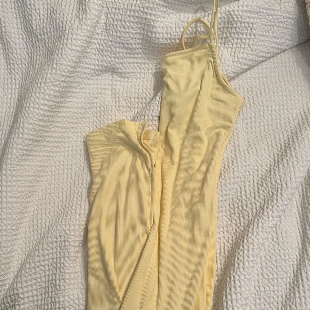 Elegant Yellow Maxi Dress